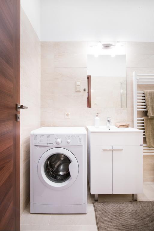 Little Boss Apartment Budapest Luaran gambar