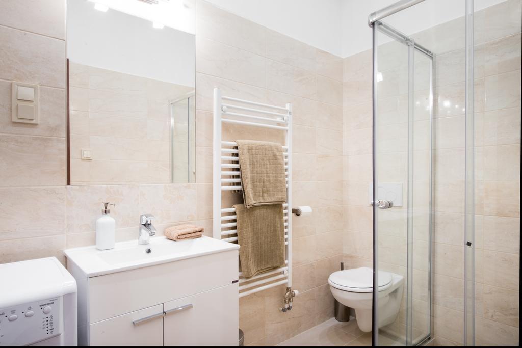 Little Boss Apartment Budapest Luaran gambar